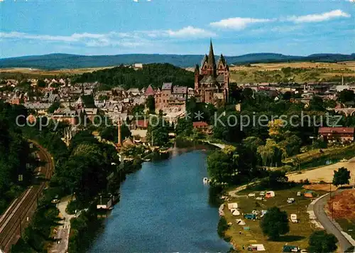 AK / Ansichtskarte Limburg Lahn Fliegeraufnahme Lahnpartie mit Dom von der Autobahnbruecke gesehen Kat. Limburg a.d. Lahn