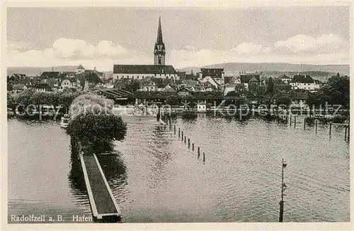 AK / Ansichtskarte Radolfzell Bodensee Hafen Kat. Radolfzell am Bodensee