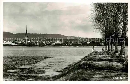 AK / Ansichtskarte Radolfzell Bodensee Seeufer Panorama Kat. Radolfzell am Bodensee