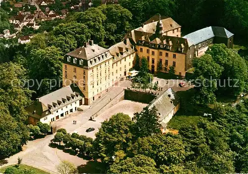 AK / Ansichtskarte Bad Laasphe Schloss Wittgenstein Wittgensteiner Land Fliegeraufnahme Kat. Bad Laasphe