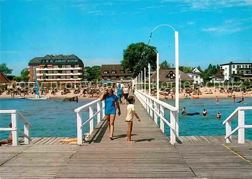 AK / Ansichtskarte Haffkrug Ostseebad Blick von der Seebruecke zum Strand Kat. Scharbeutz