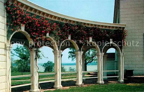 AK / Ansichtskarte Mount Vernon Restoration replanting of coral honeysuckle on colonnades Kat. Glasgow City