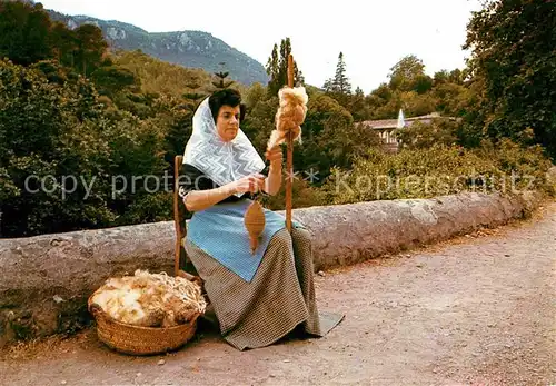 AK / Ansichtskarte Spinnen Handwerk La Granja Hilanderia Mallorquina Kat. Handwerk