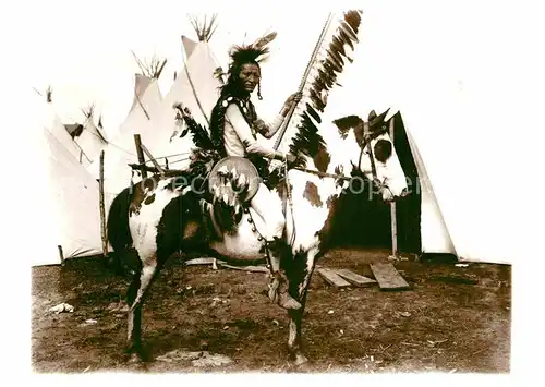 AK / Ansichtskarte Indianer Native American Oglala Sioux Warrior  Kat. Regionales