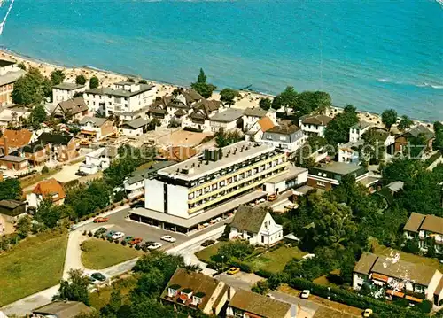 AK / Ansichtskarte Niendorf Ostseebad Fliegeraufnahme Kat. Timmendorfer Strand