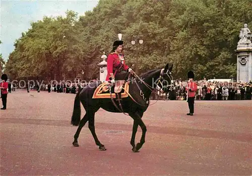 AK / Ansichtskarte Adel England Queen Elizabeth II.  Kat. Koenigshaeuser