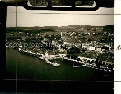 AK / Ansichtskarte Meersburg Bodensee Fliegeraufnahme Hafen  Kat. Meersburg