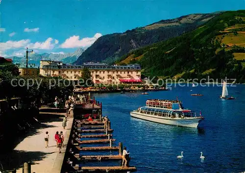 AK / Ansichtskarte Zell See Seepromenade mit Grandhotel und Steinernem Meer Kat. Zell am See