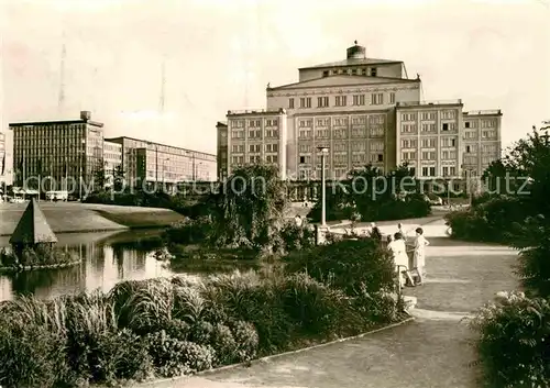 AK / Ansichtskarte Leipzig Opernhaus mit Schwanenteich Messestadt Kat. Leipzig