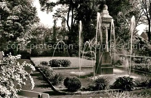 AK / Ansichtskarte Gruenstadt St Peterspark Brunnen Kat. Gruenstadt