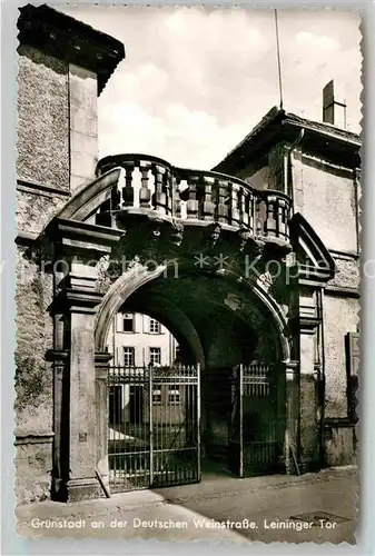 AK / Ansichtskarte Gruenstadt Leiningr Tor Kat. Gruenstadt