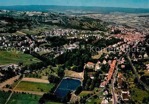 AK / Ansichtskarte Bad Orb Kurviertel und Schwimmbad Herzheilbad im Spessart Fliegeraufnahme Kat. Bad Orb