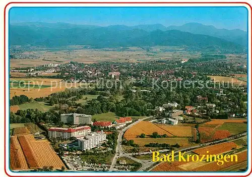 AK / Ansichtskarte Bad Krozingen Thermalkurort am Schwarzwald Kurkliniken Fliegeraufnahme Kat. Bad Krozingen