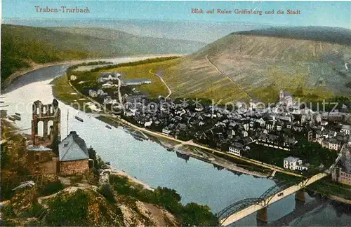 AK / Ansichtskarte Traben Trarbach Blick auf Ruine Graefinburg und Stadt Kat. Traben Trarbach