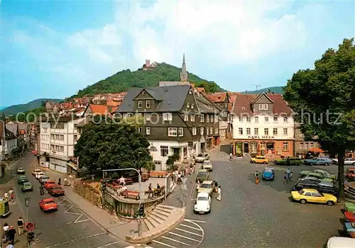 AK / Ansichtskarte Biedenkopf Marktplatz Blick zum Schloss Kat. Biedenkopf