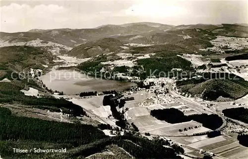 AK / Ansichtskarte Titisee Fliegeraufnahme Kat. Titisee Neustadt