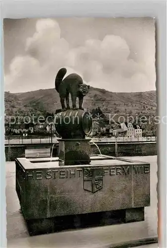 AK / Ansichtskarte Zell Mosel Schwarze Katz Brunnen Kat. Zell (Mosel)