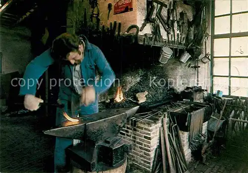 AK / Ansichtskarte Orvelte De Zweetdruppel Schmied bei der Arbeit  Kat. Orvelte