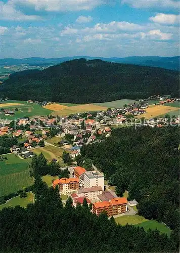 AK / Ansichtskarte Cham Oberpfalz Fliegeraufnahme Bayerwald Klinik Kat. Cham