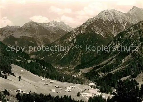 AK / Ansichtskarte Baad Mittelberg Kleinwalsertal Zwoelfer Panorama Kat. Mittelberg