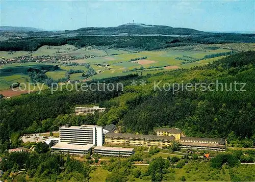 AK / Ansichtskarte Hoexter Weser Weserbergland Klinik Fliegeraufnahme Kat. Hoexter