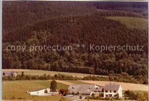 AK / Ansichtskarte Berghausen Wittgenstein Aussiedlerhof Pension Kat. Bad Berleburg