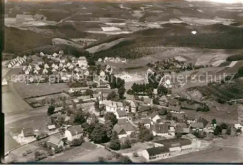 AK / Ansichtskarte Halberbracht Fliegeraufnahme Kat. Lennestadt