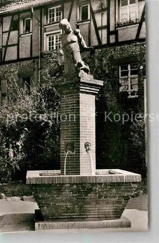 AK / Ansichtskarte Bensheim Bergstrasse Brunnen D Fraa vun Bensem Kat. Bensheim