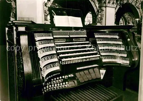 AK / Ansichtskarte Kirchenorgel Hauptspieltisch Passau Domorgel  Kat. Musik