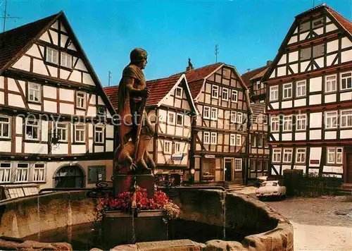 AK / Ansichtskarte Schlitz Marktplatz St. Georgsbrunnen Kat. Schlitz