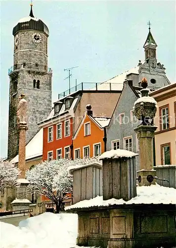 AK / Ansichtskarte Weilheim Oberbayern Kirchenpartie mit Brunnen Kat. Weilheim i.OB