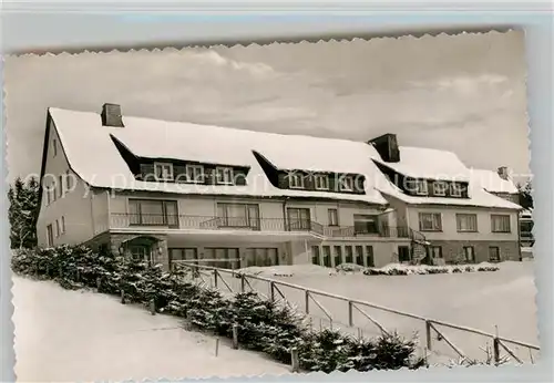 AK / Ansichtskarte Winterberg Hochsauerland Privat Hotel Waldhaus Kat. Winterberg