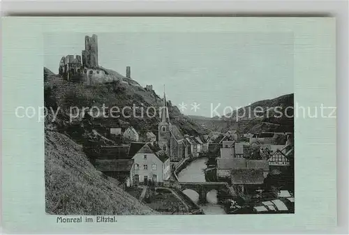 AK / Ansichtskarte Monreal Eifel Teilansicht mit Burgruine Kat. Monreal