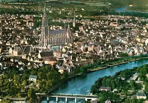 AK / Ansichtskarte Ulm Donau Fliegeraufnahme Muenster Kat. Ulm