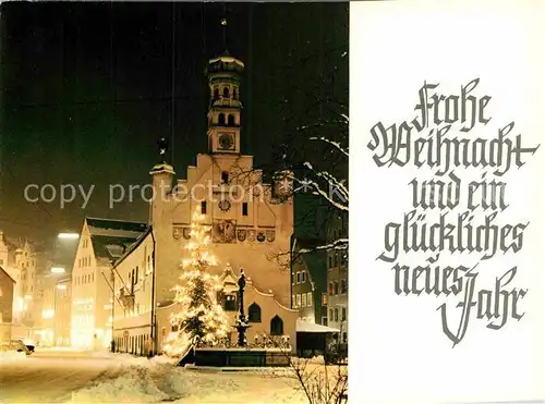 AK / Ansichtskarte Kempten Allgaeu Rathausplatz Brunnen Rathaus im Winter Weihnachtskarte Kat. Kempten (Allgaeu)