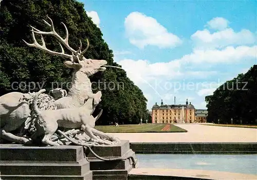 AK / Ansichtskarte Schwetzingen Schlossgarten Hirschgruppe  Kat. Schwetzingen