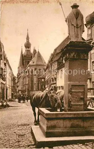 AK / Ansichtskarte St Wendel Dom mit Wendelinusbrunnen Kat. Sankt Wendel