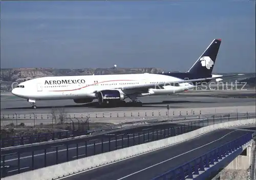 AK / Ansichtskarte Flugzeuge Zivil Aeromexico B 777 2Q8ER N776AM c n 28692 Kat. Airplanes Avions