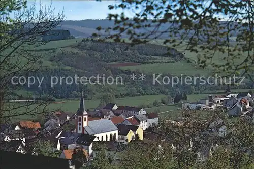 AK / Ansichtskarte Stadtkyll Kirchenpartie Kat. Stadtkyll