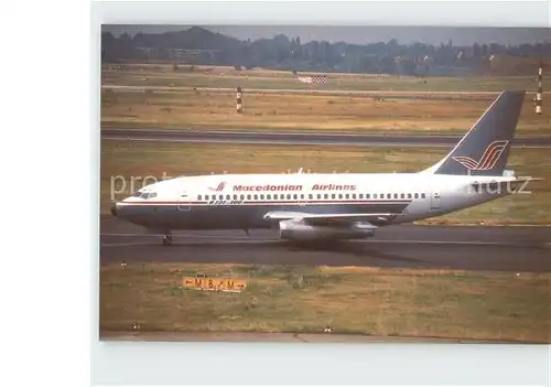 AK / Ansichtskarte Flugzeuge Zivil Macedonian Airlines Boeing 737 266 Advanced SU AYL  Kat. Airplanes Avions