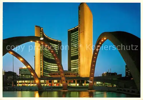 AK / Ansichtskarte Toronto Canada City Hall and Nathan Phillips Square at night Kat. Ontario