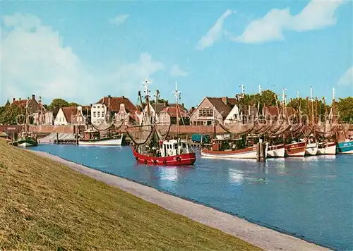 AK / Ansichtskarte Greetsiel Hafen Kat. Krummhoern