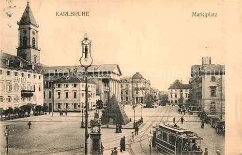 AK / Ansichtskarte Strassenbahn Karlsruhe Marktplatz  Kat. Strassenbahn