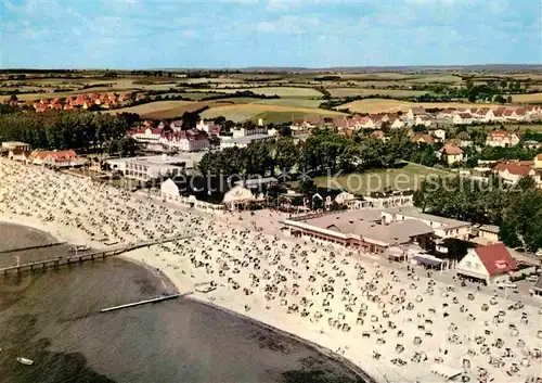 AK / Ansichtskarte Groemitz Ostseebad Bad der Sonnenseite Fliegeraufnahme Kat. Groemitz