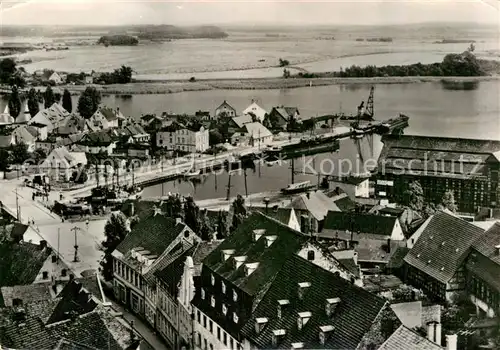 AK / Ansichtskarte Wolgast Mecklenburg Vorpommern Hafen Kat. Wolgast