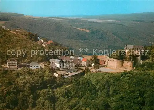 AK / Ansichtskarte Hochstetten Hochstetten Dhaun Schloss Dhaun Historische Gaststaette Fliegeraufnahme Kat. Hochstetten Dhaun