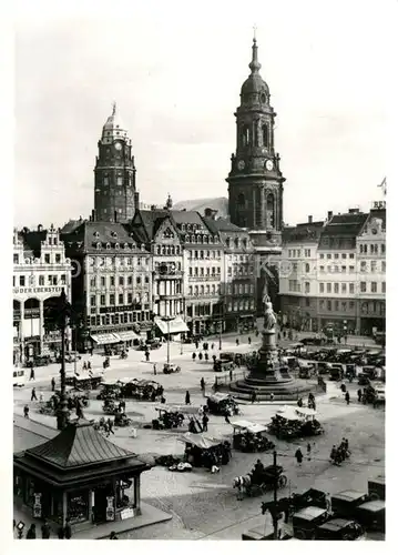 AK / Ansichtskarte Dresden Altmarkt Kreuzkirche Rathausturm Kat. Dresden Elbe