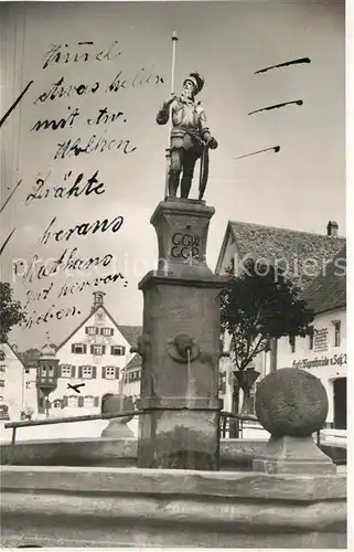 AK / Ansichtskarte Graefenberg Oberfranken Rathaus Brunnen Kat. Graefenberg