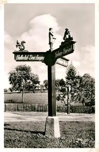 AK / Ansichtskarte St Peter Schwarzwald Wegweiser Holzschnitzereien Wegekreuz Kat. St. Peter