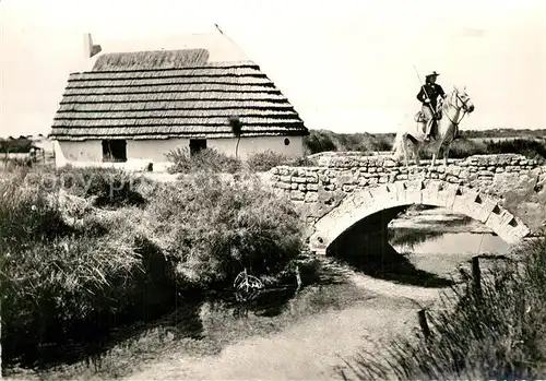 AK / Ansichtskarte Camargue Un pont en Camargue Cheval